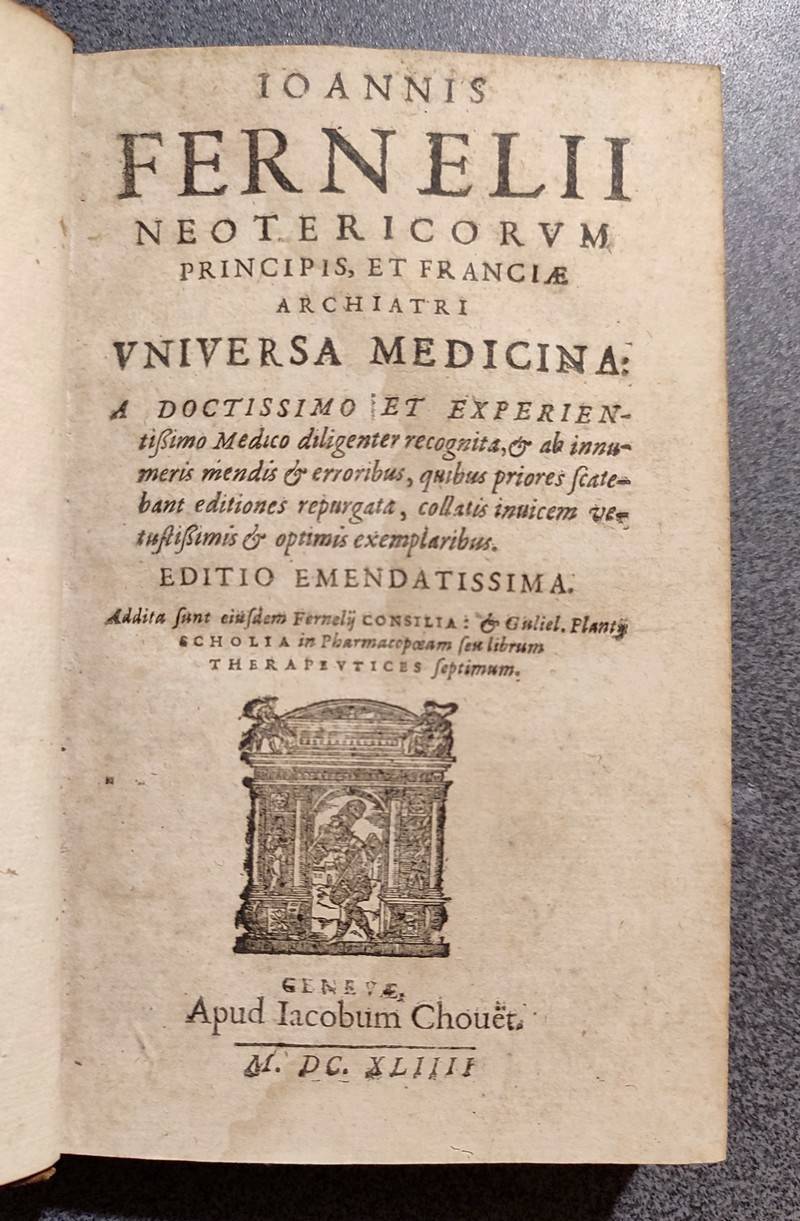Universa Medicina. A Doctissimo et experientissimo Medico diligenter recognita... (2 volumes)