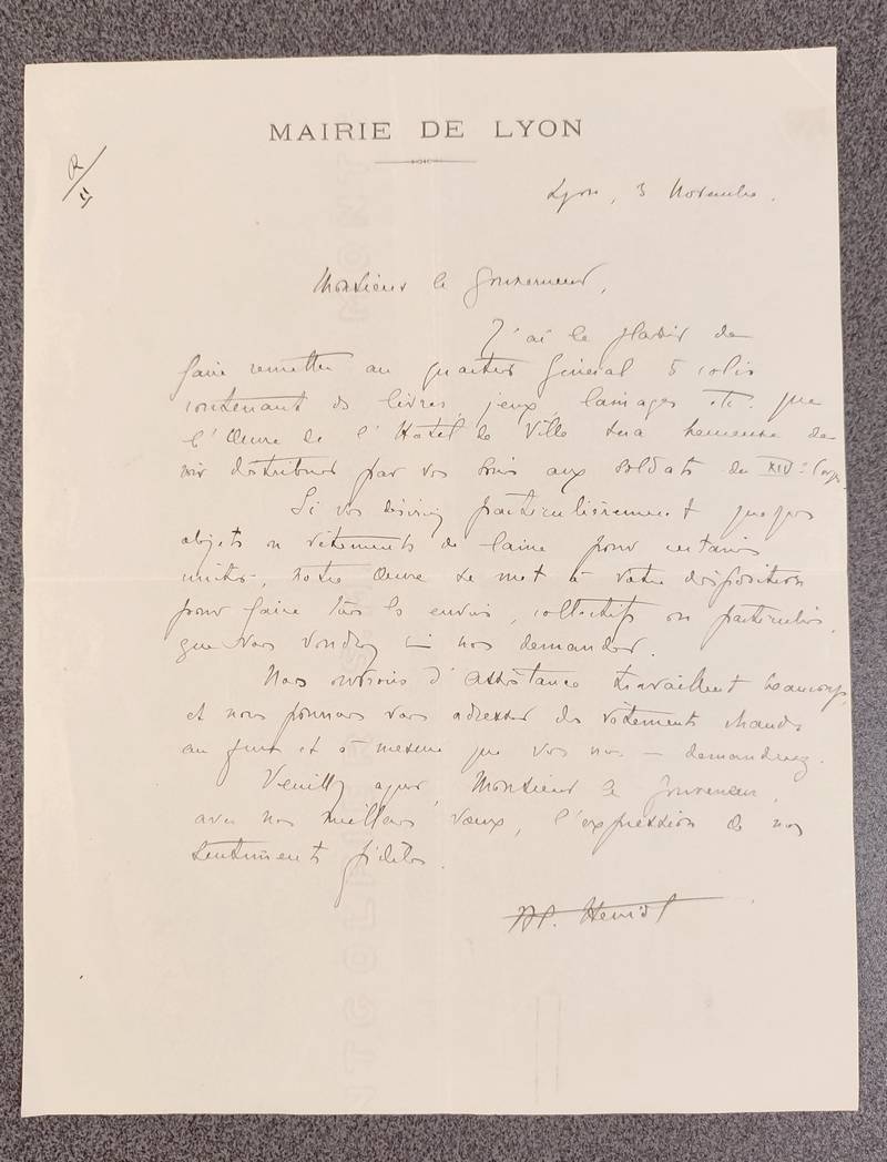 Lettre autographe signée par Édouard Herriot à l’attention du Gouverneur (militaire de la ville de Lyon) le Général Touchon