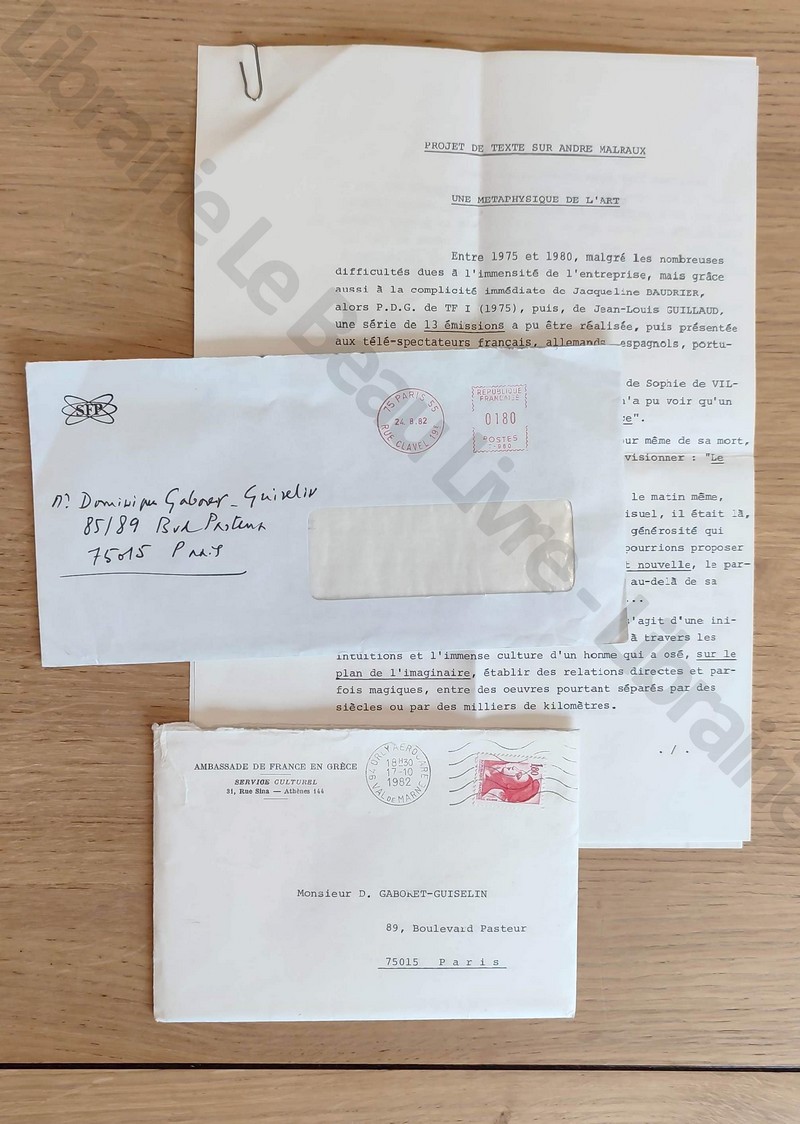 Deux lettres tapuscrites signée de Jean-Marie Drot en date 21 août 1982 et 15 octobre 1982, suivi d'un texte tapuscrit de 2 feuilles A4 « Une...