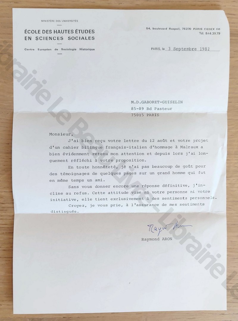 Lettre tapuscrite signée de Raymond Aron en date du 2 septembre 1982