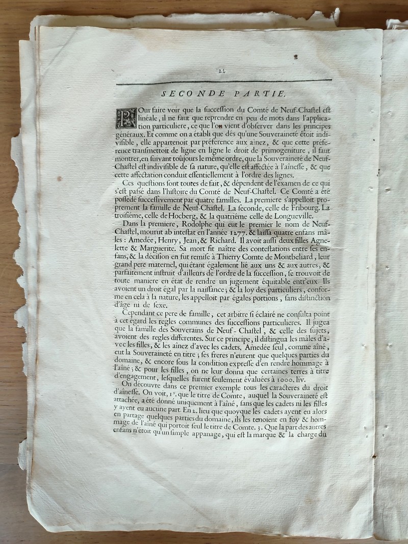 Mémoire pour établir le droit de Madame la Duchesse de Lesdiguières, sur les Souverainetez de Neuf-Chatel & de Vallegin